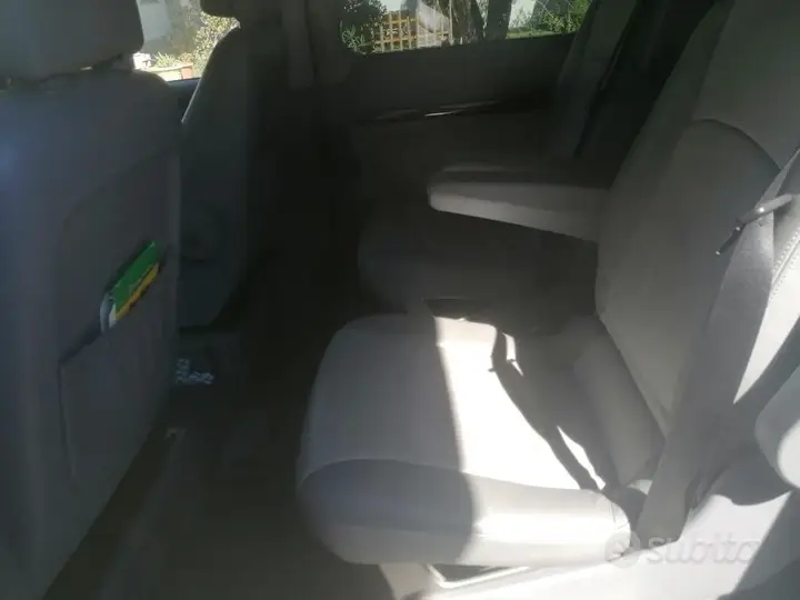 Mercedes-Benz Viano 2009 photo 5
