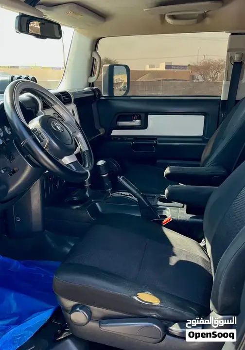 Toyota Fj 2010 photo 2