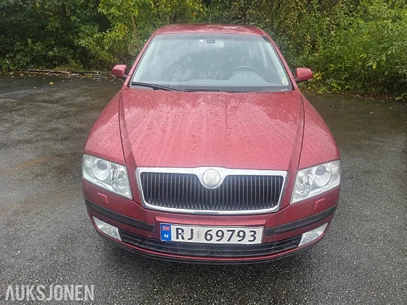 Skoda Octavia 2007 photo 3