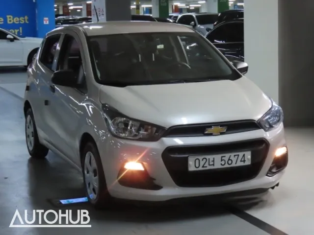 Chevrolet Spark 2017 photo 2