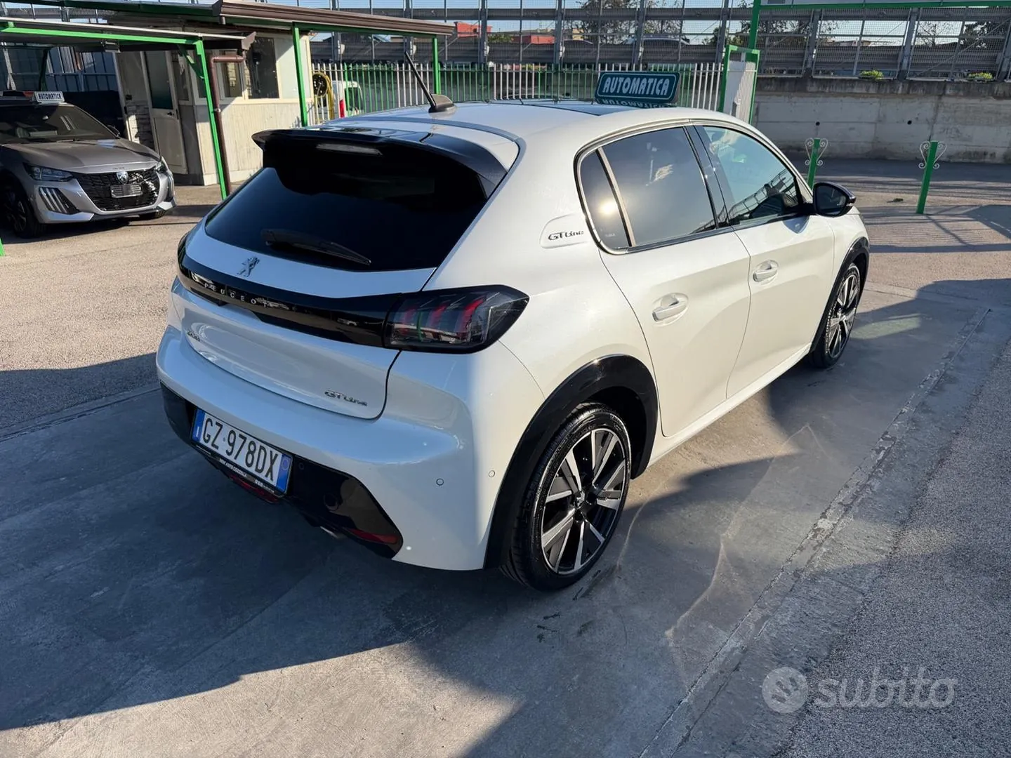 Peugeot 208 2020 photo 4