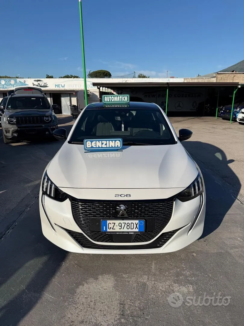 Peugeot 208