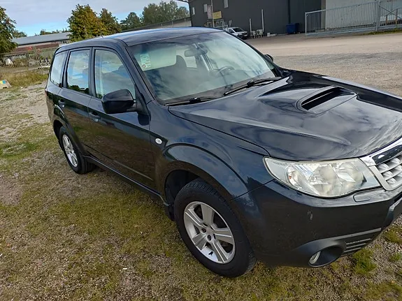 Subaru Forester 2011 photo 5