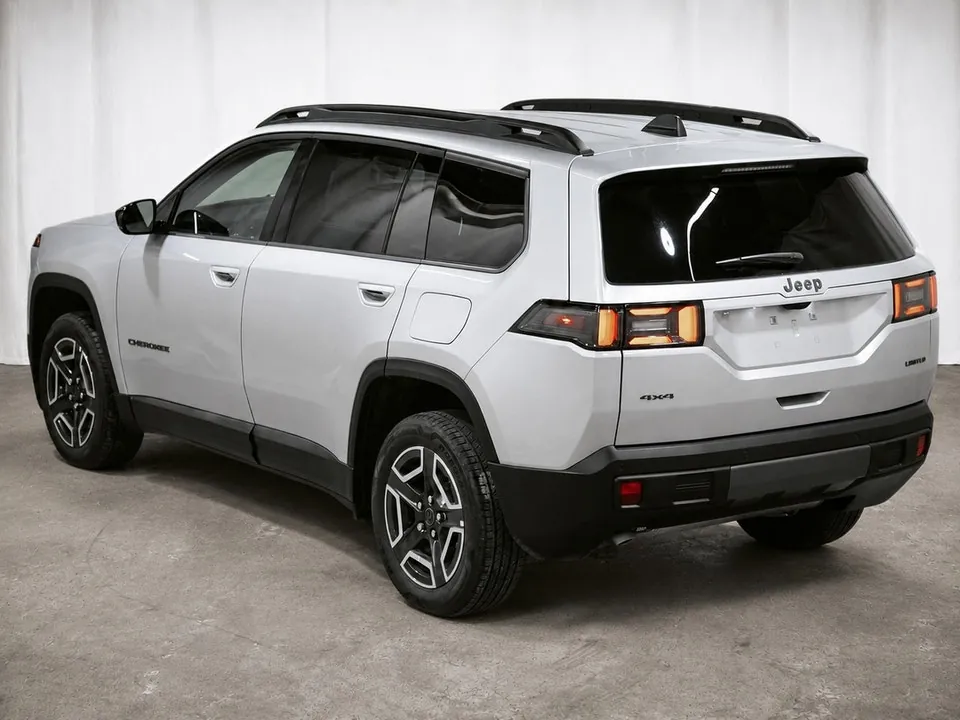 Jeep Cherokee 2026 photo 4