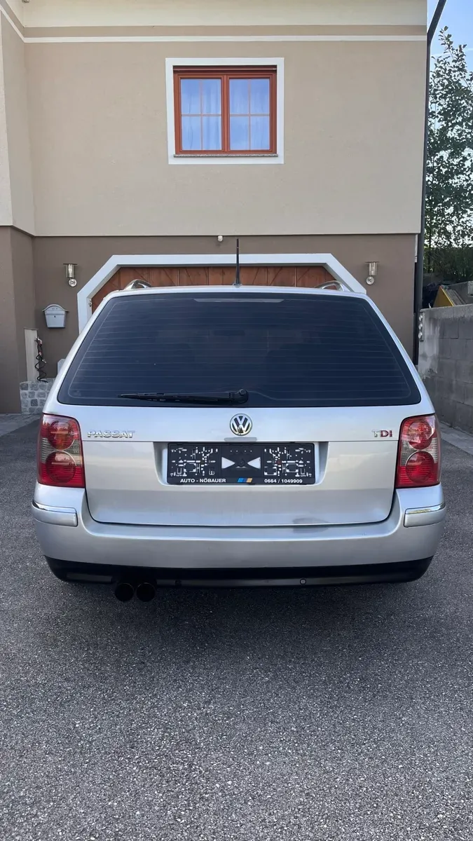 Volkswagen Passat 2001 photo 3