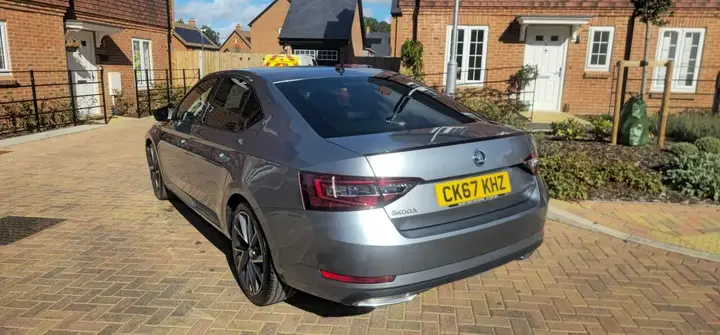 Skoda Superb 2017 photo 4
