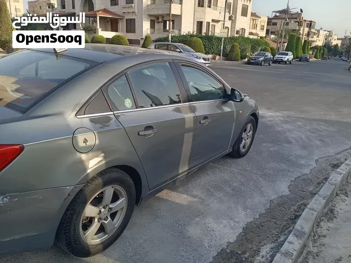 Chevrolet Cruze 2009 photo 3