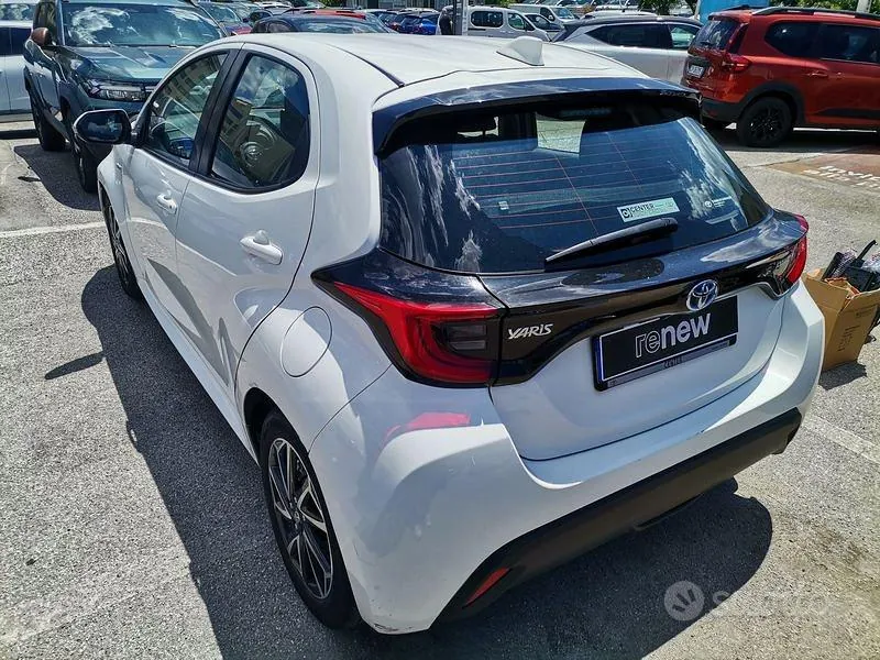 Toyota Yaris 2021 photo 4