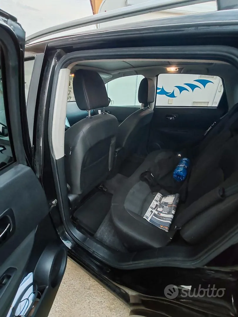 Nissan Qashqai 2011 photo 5