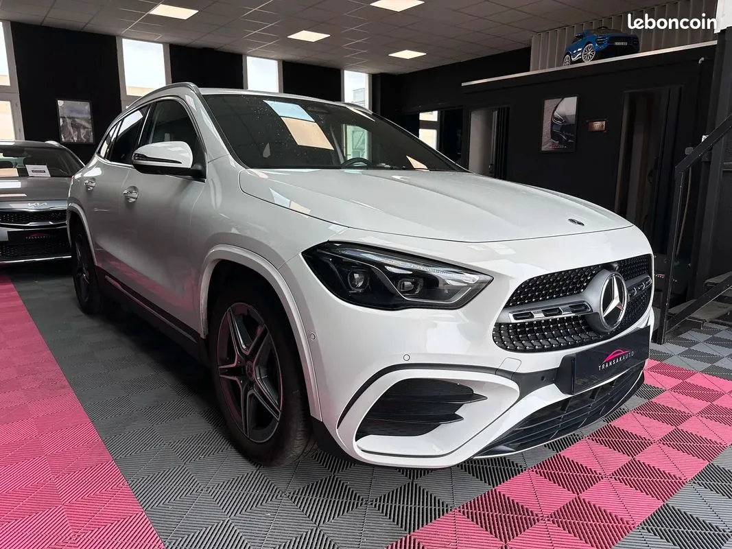 Mercedes-Benz Gla 2025 photo 3