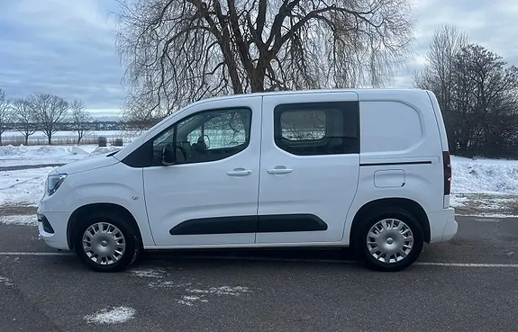 Opel Combo 2022 photo 2