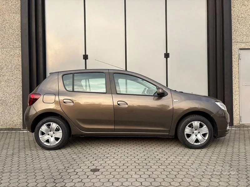 Dacia Sandero 2019 photo 2