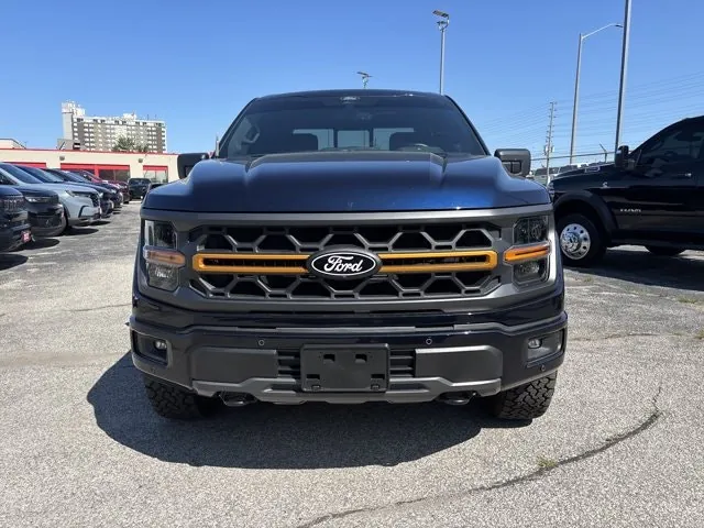 Ford F-150 2025 photo 2