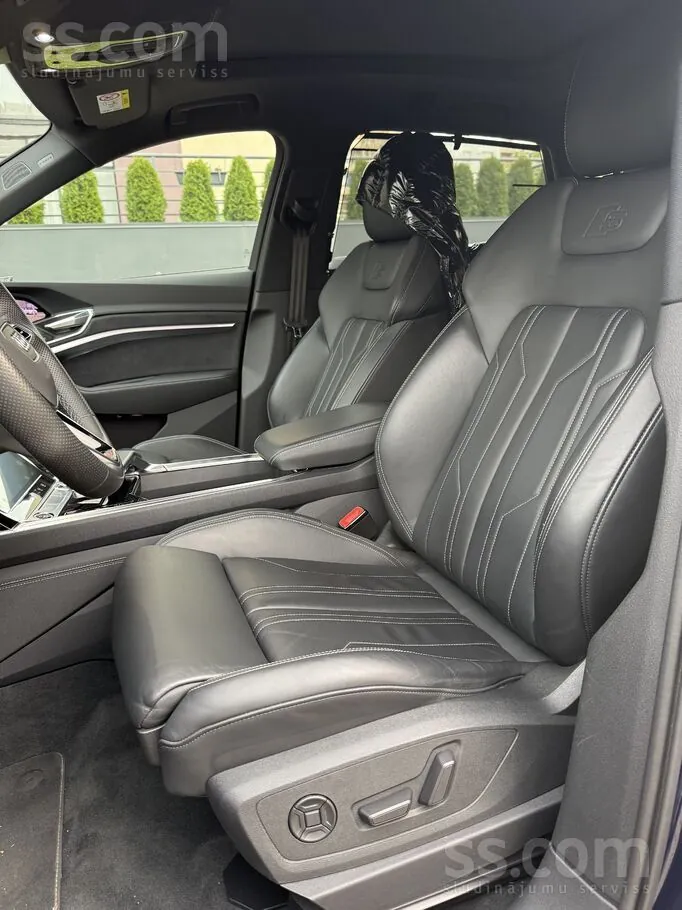 Audi E-Tron 2022 photo 5