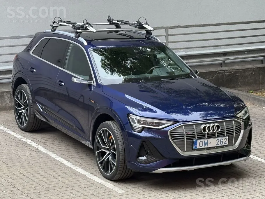 Audi E-Tron