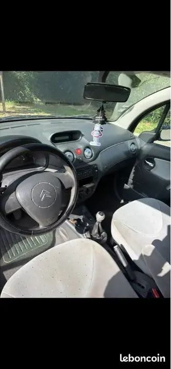 Citroen C3 2004 photo 3