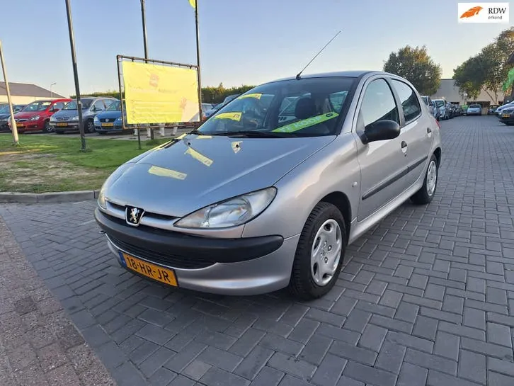 Peugeot 206