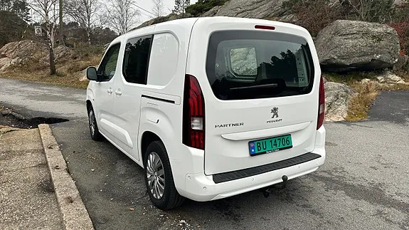 Peugeot Partner 2019 photo 2