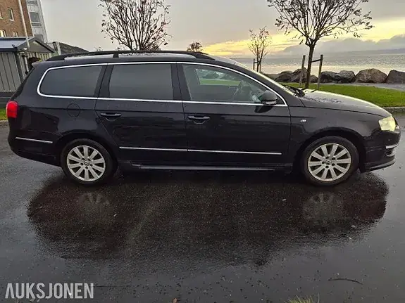 Volkswagen Passat 2010 photo 5