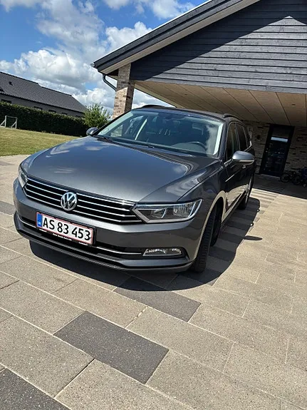 Volkswagen Passat 2015 photo 2