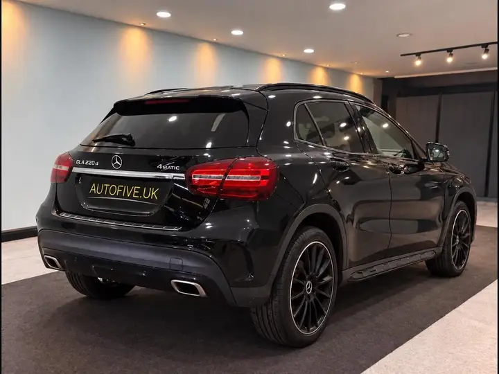 Mercedes-Benz Gla 2018 photo 3
