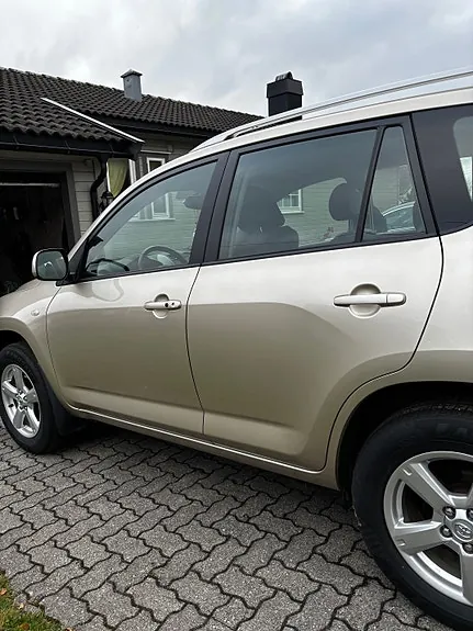 Toyota Rav4 2006 photo 4