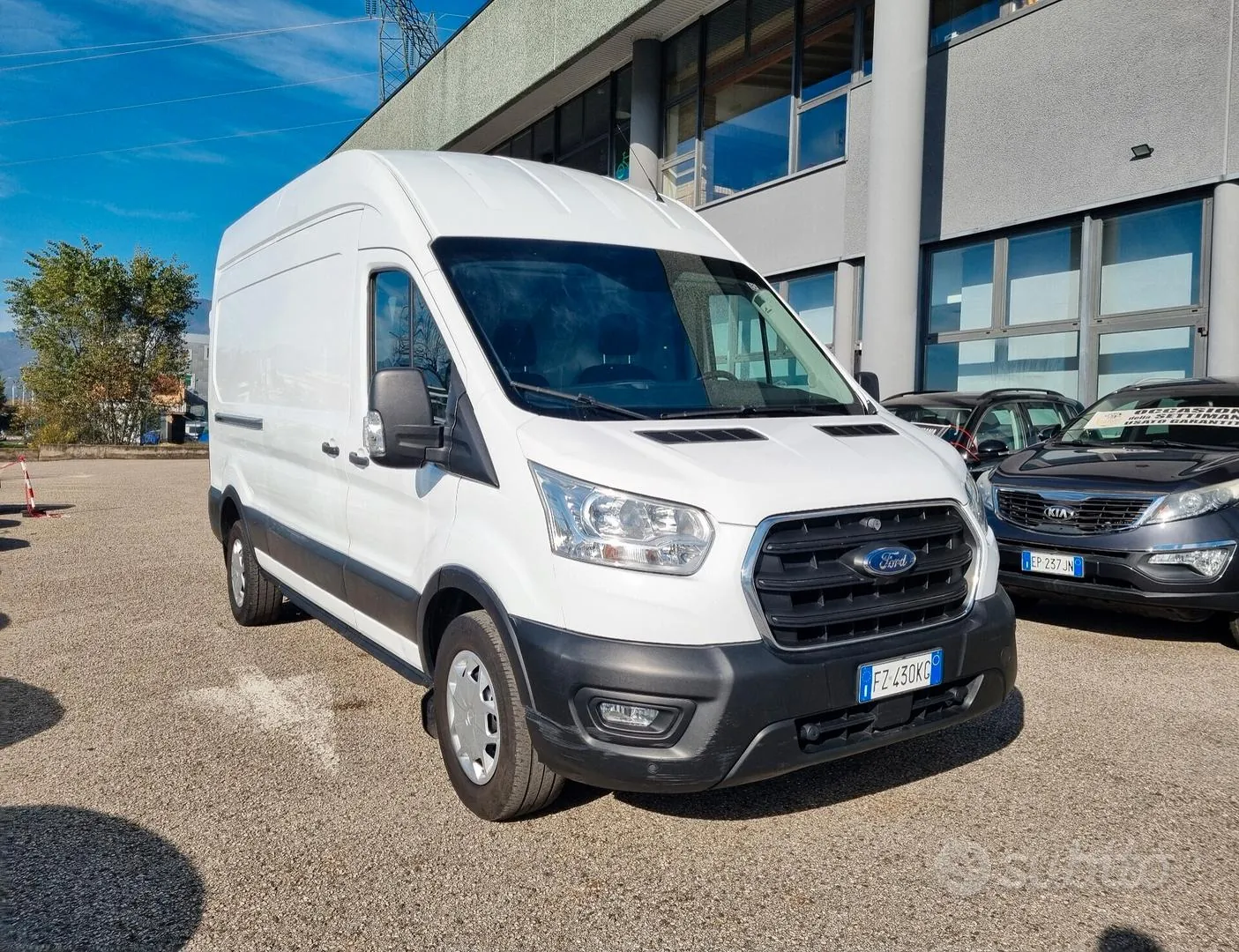 Ford Transit 2020 photo 2