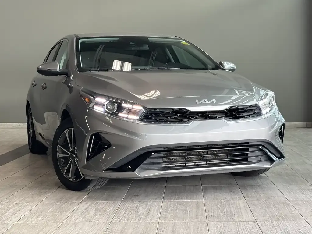 Kia Forte 2022 photo 2