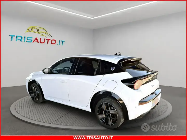 Lancia Ypsilon 2025 photo 2