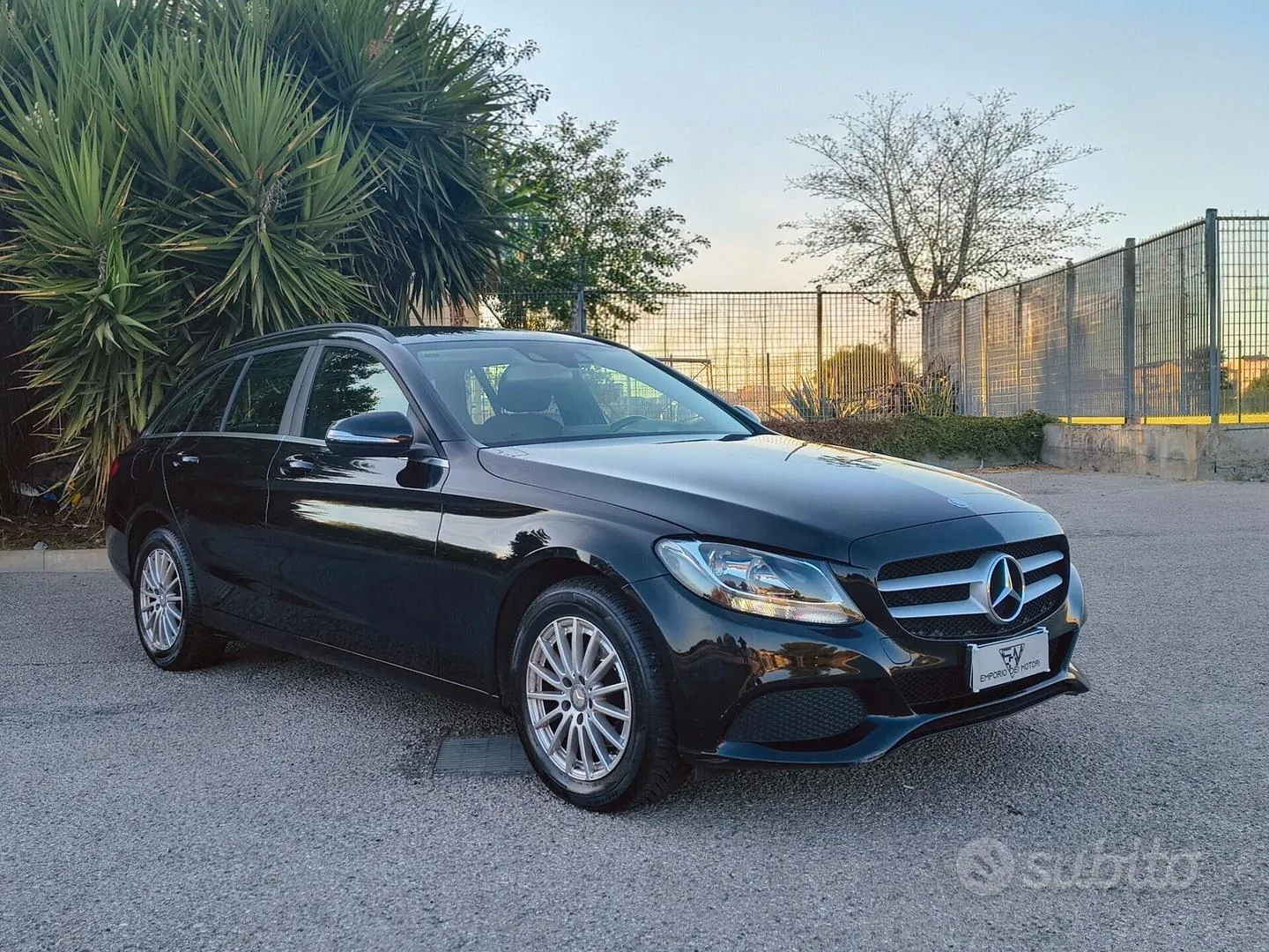 Mercedes-Benz C-Class 2015 photo 3