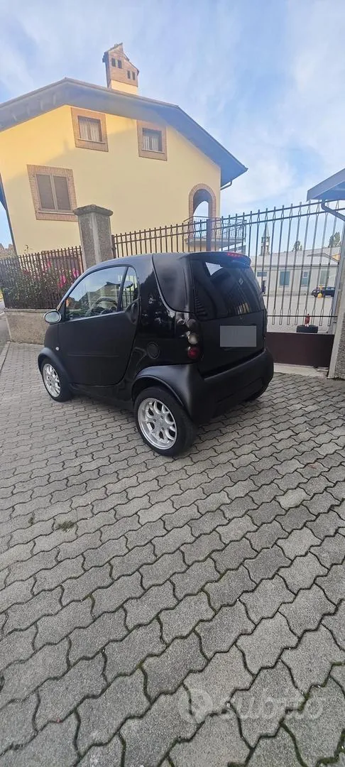 Smart Fortwo 2001 photo 2