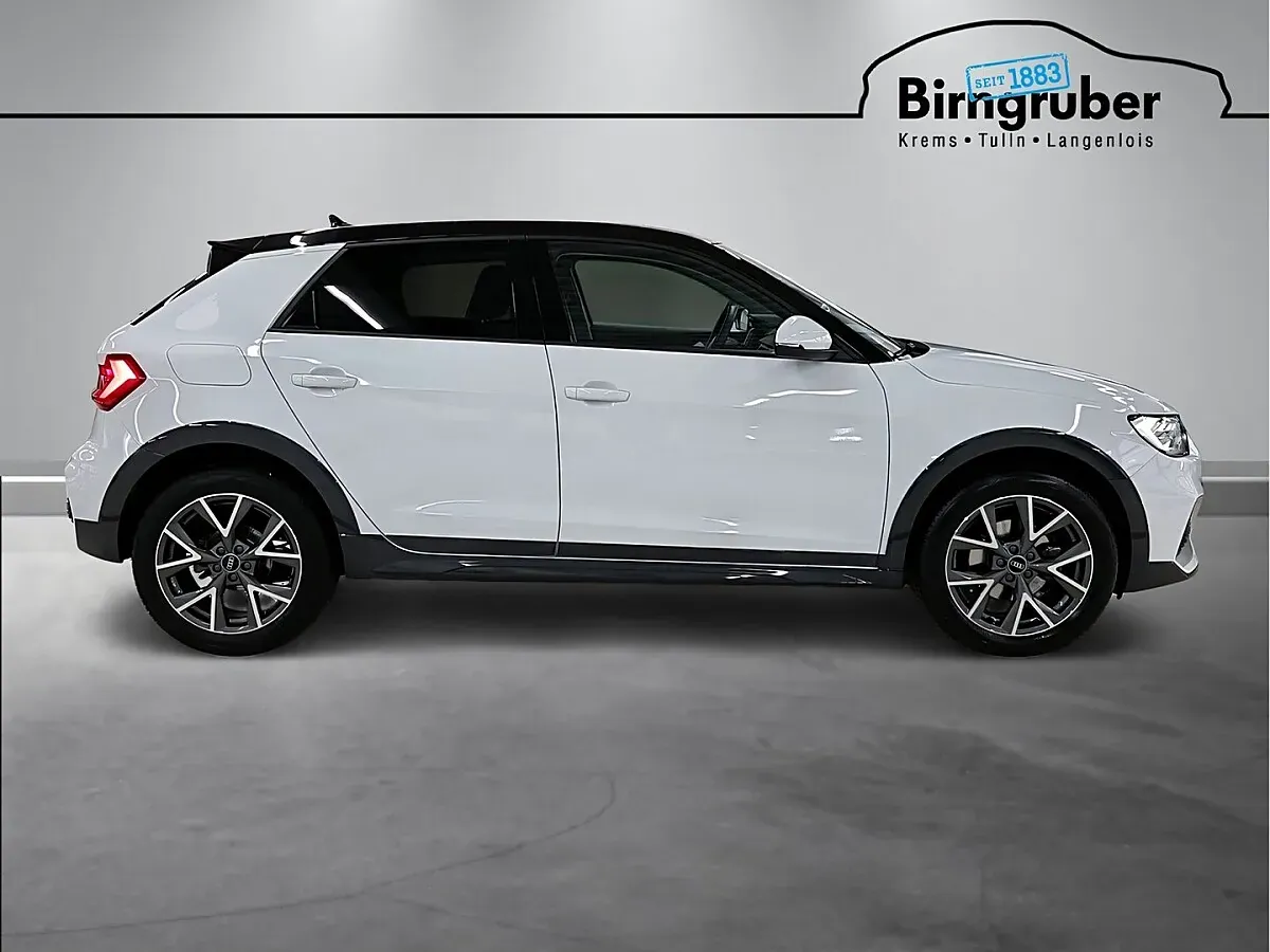 Audi A1 2026 photo 3