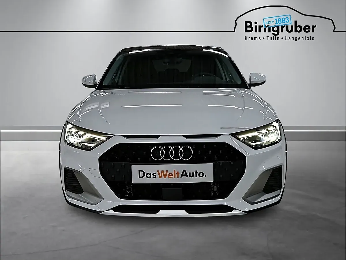 Audi A1 2026 photo 2