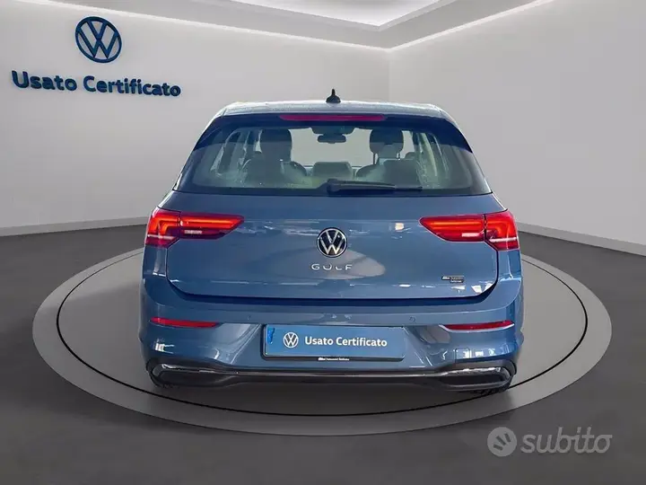 Volkswagen Golf 2025 photo 5