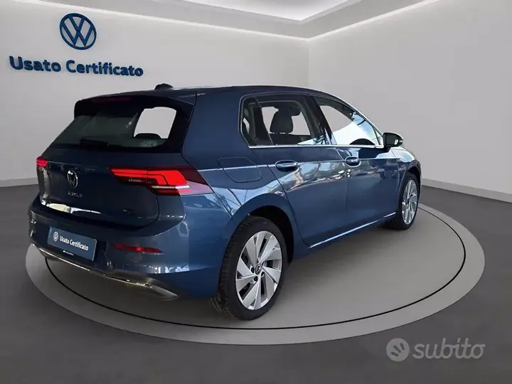 Volkswagen Golf 2025 photo 4