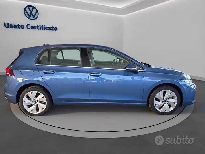 Volkswagen Golf 2025 photo 3