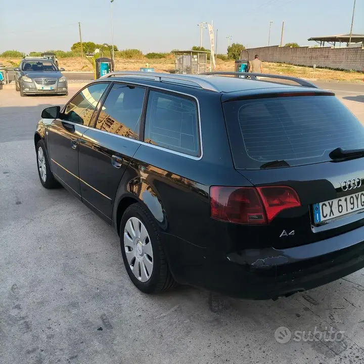 Audi A4 2005 photo 4
