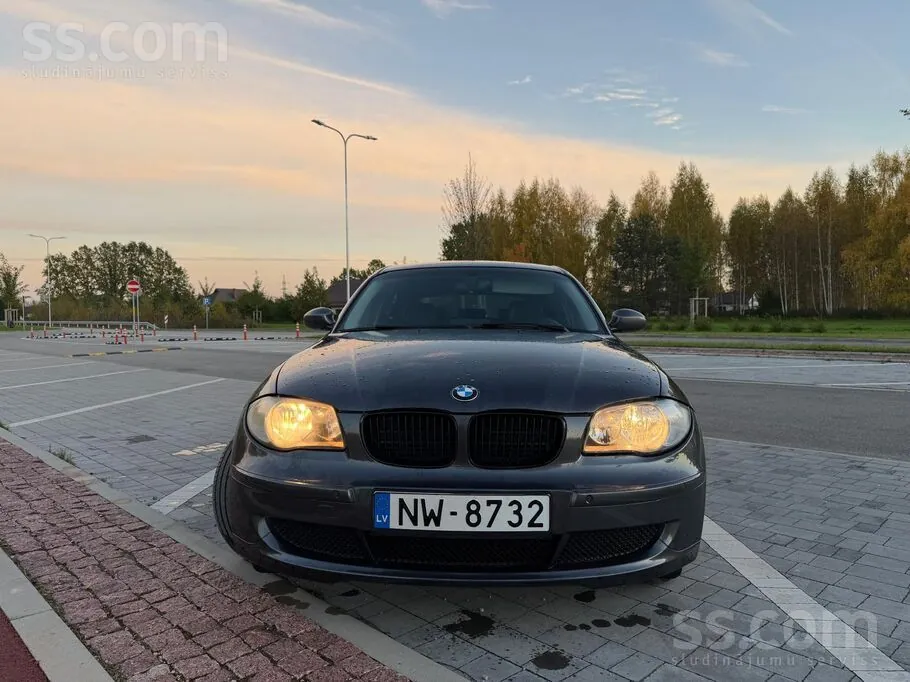 BMW E87 2007 photo 3