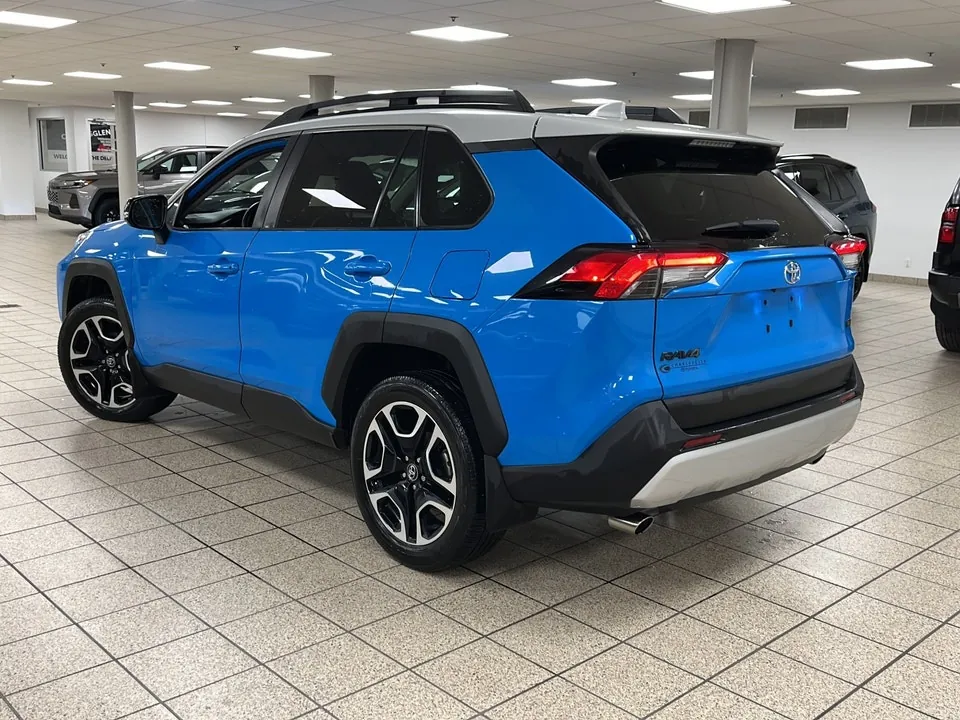 Toyota Rav4 2019 photo 4