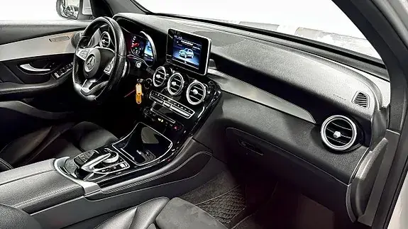 Mercedes-Benz Glc220 D 2018 photo 3