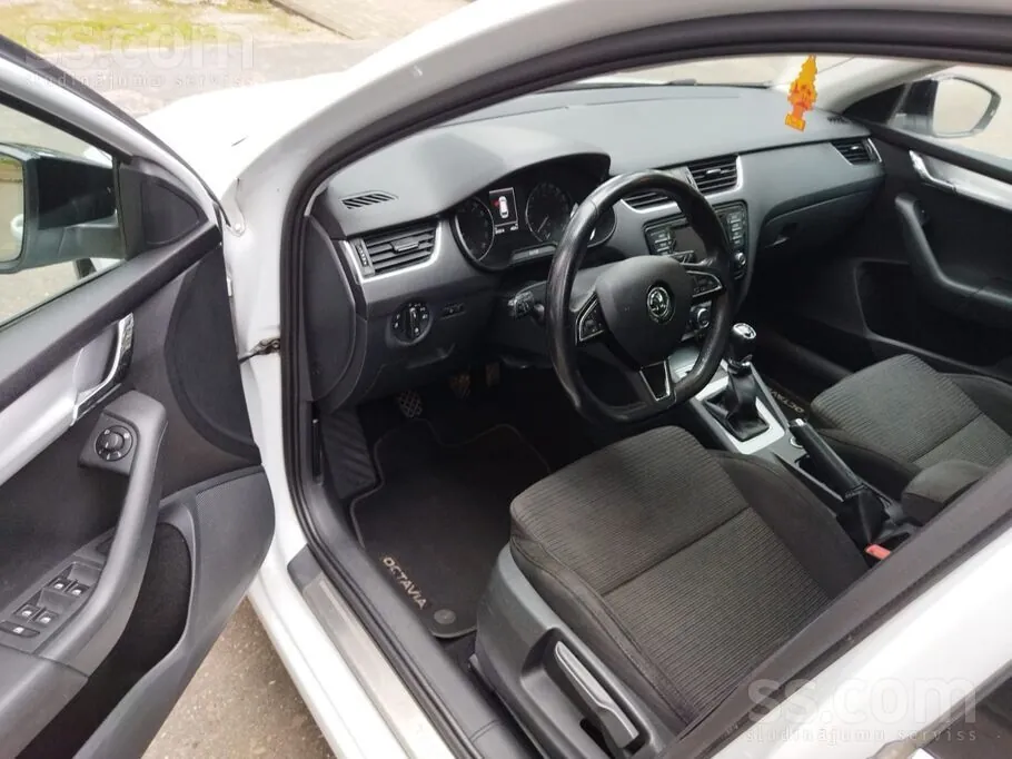 Skoda Octavia 2014 photo 5