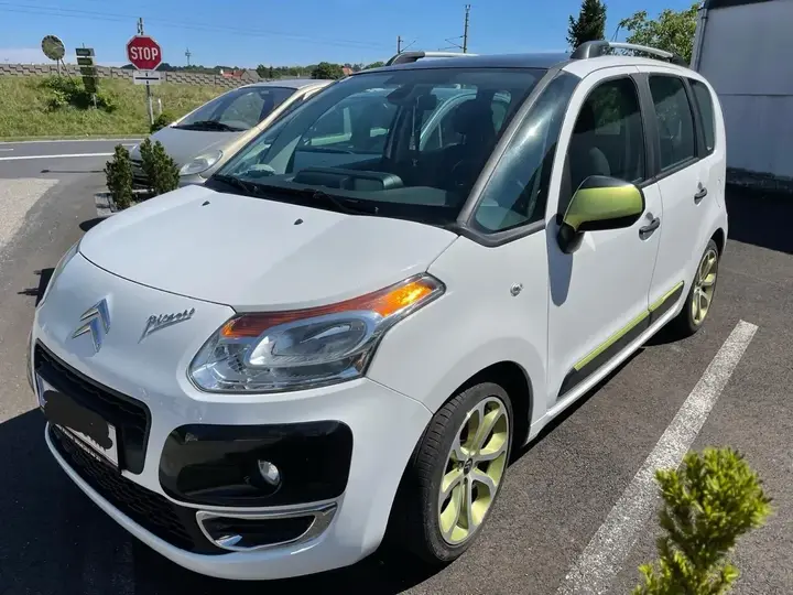 Citroen C3 Picasso 2011 photo 2