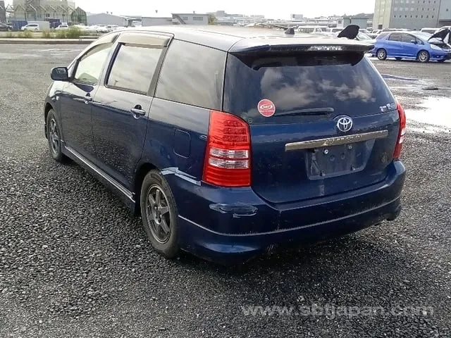 Toyota Wish 2003 photo 3