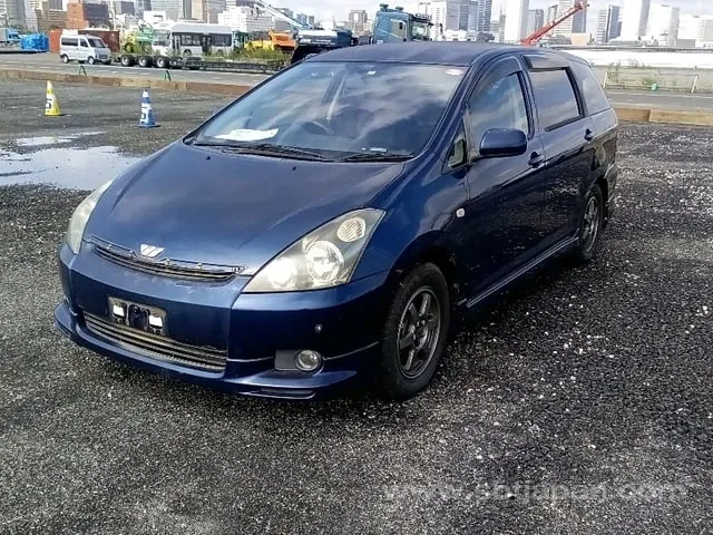 Toyota Wish 2003 photo 2