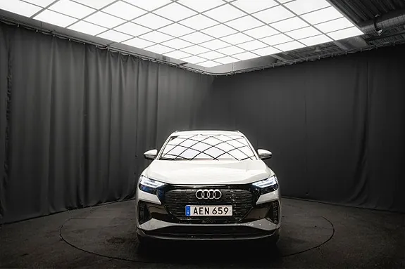 Audi Q4 E-Tron 2023 photo 4