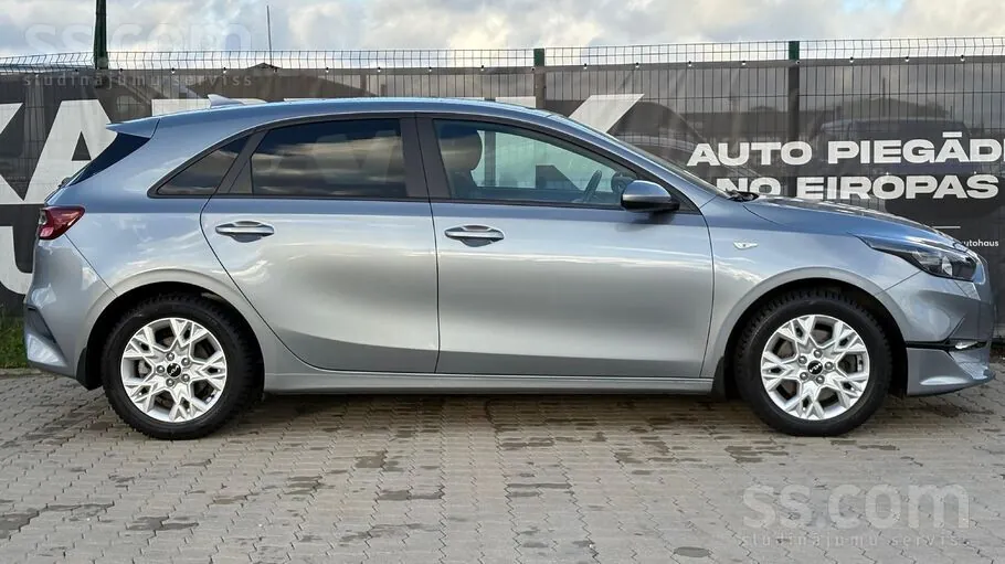 Kia Ceed 2023 photo 3