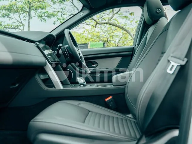Land Rover Discovery Sport 2025 photo 4