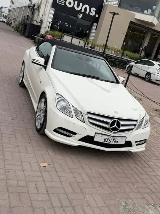 Mercedes-Benz E-Class Cabriolet