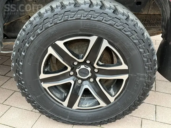 Toyota Hilux 2011 photo 5