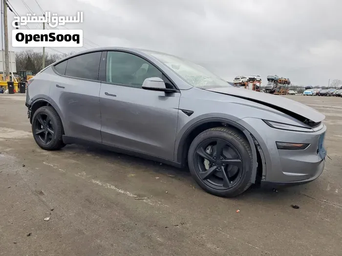Tesla Model 3 2026 photo 5